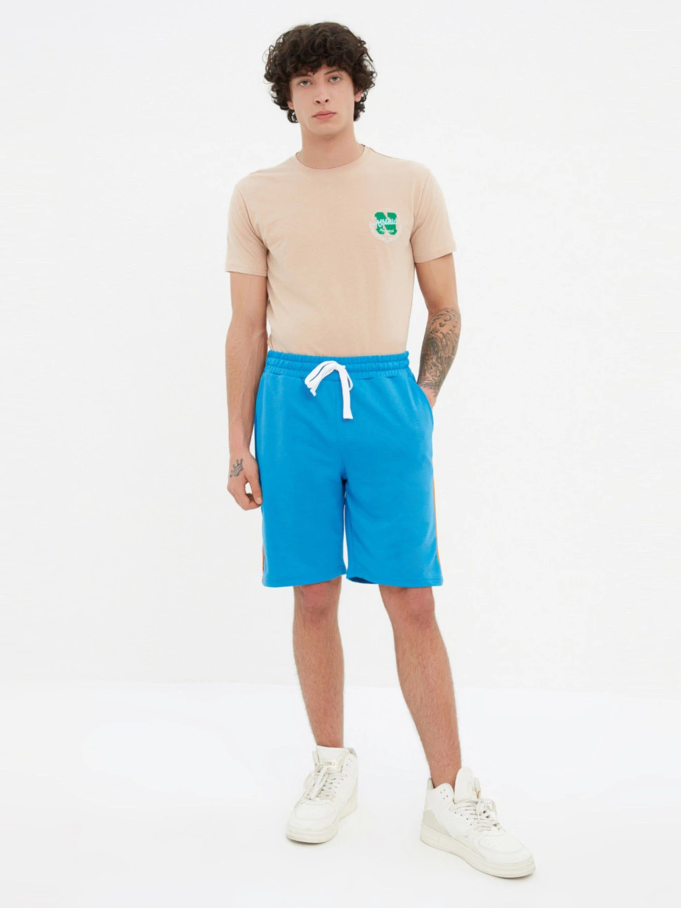 Шорти Trendyol модель TMNSS20SR0083/Saks Фото