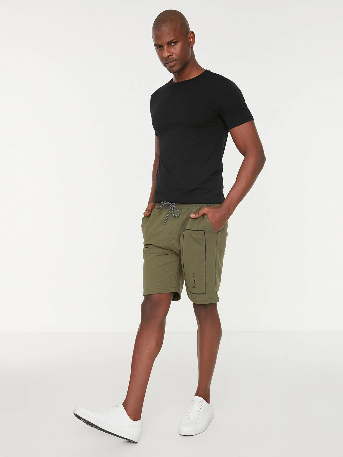 Шорты Trendyol модель TMNSS20SR0163/Haki Фото