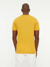 Футболки и поло Trendyol модель TMNSS20TS0035/Hardal Фото