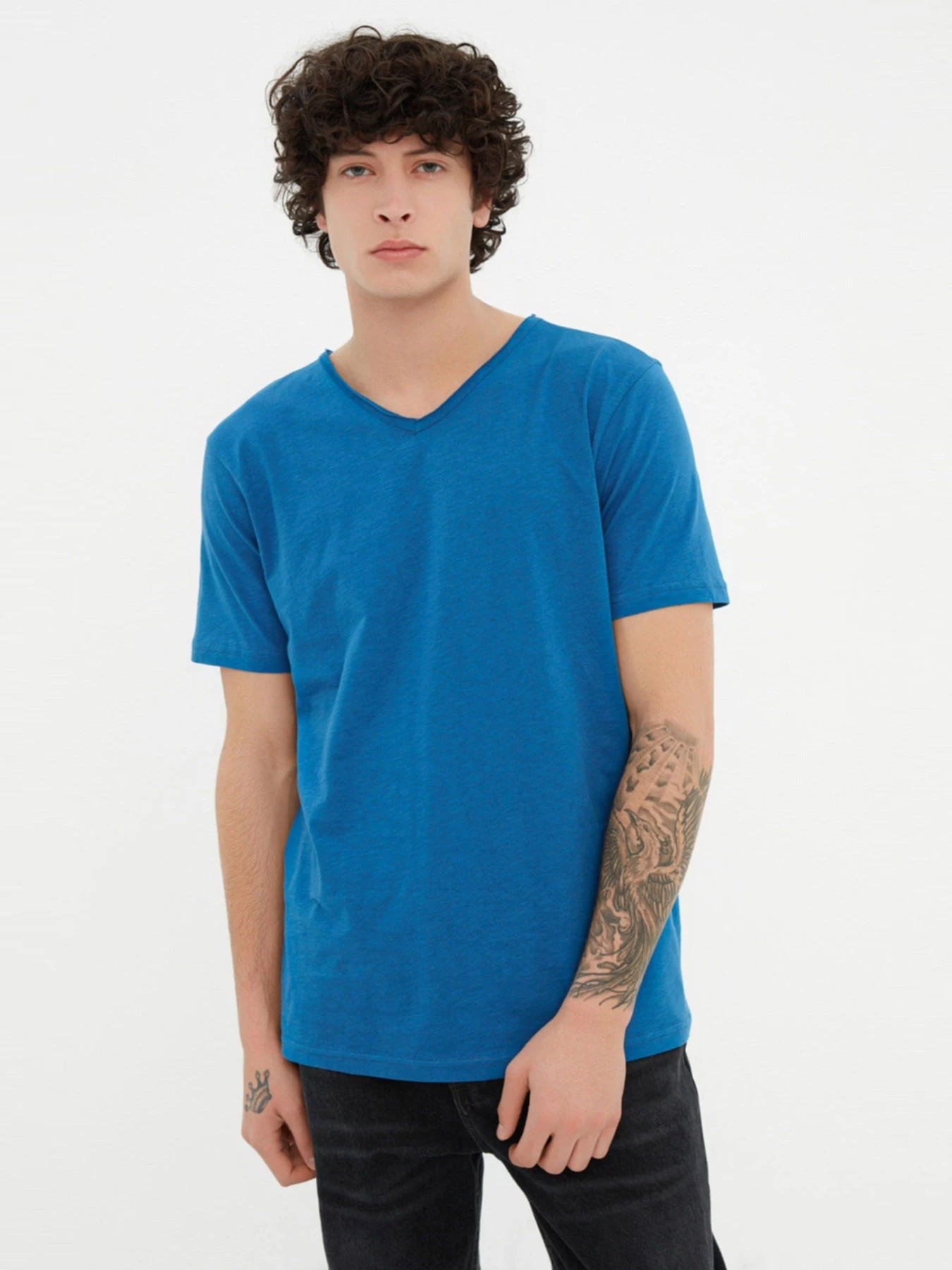 Футболки и поло Trendyol модель TMNSS20TS0035/Indigo Футболки и поло Trendyol модель TMNSS20TS0035/Indigo Фото