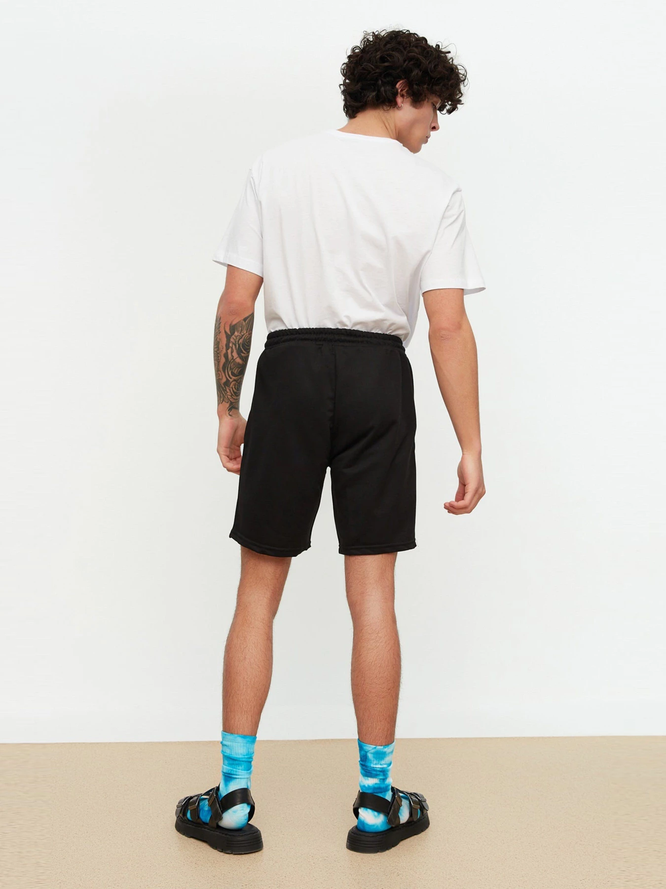 Шорты Trendyol модель TMNSS21SR0137/Siyah Шорты Trendyol модель TMNSS21SR0137/Siyah Фото