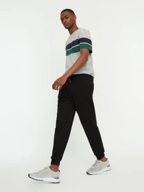 Брюки Trendyol модель TMNSS22EA0100/Siyah Фото