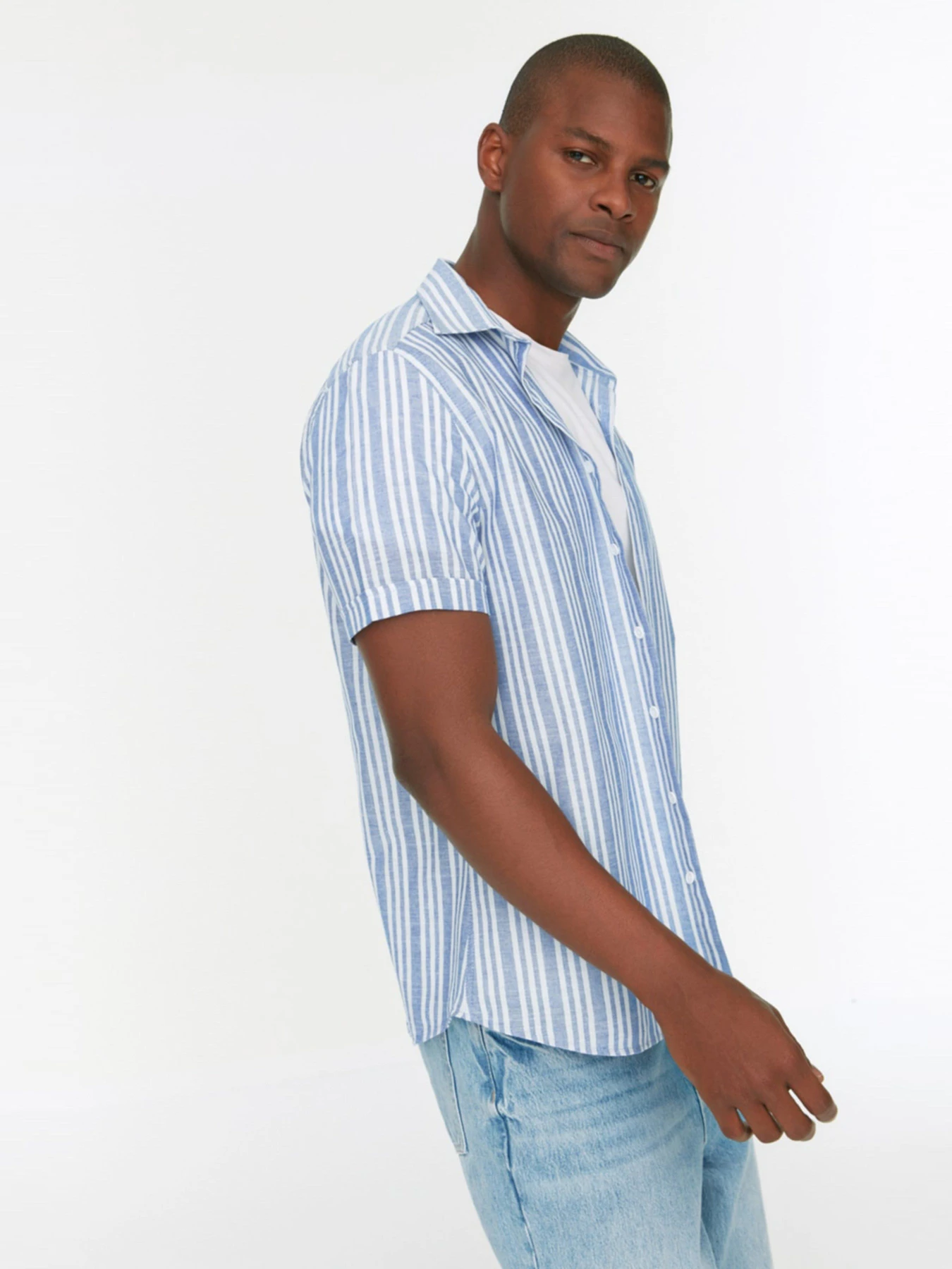 Сорочки Trendyol модель TMNSS22GO0269/Mavi Сорочки Trendyol модель TMNSS22GO0269/Mavi Фото