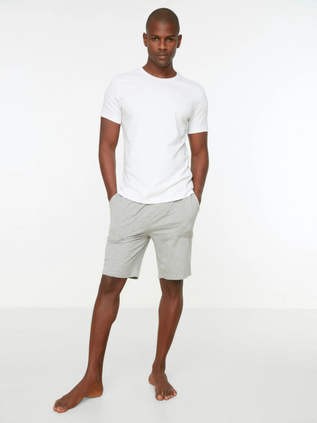 Шорты Trendyol модель TMNSS22SR0064/Gri Фото