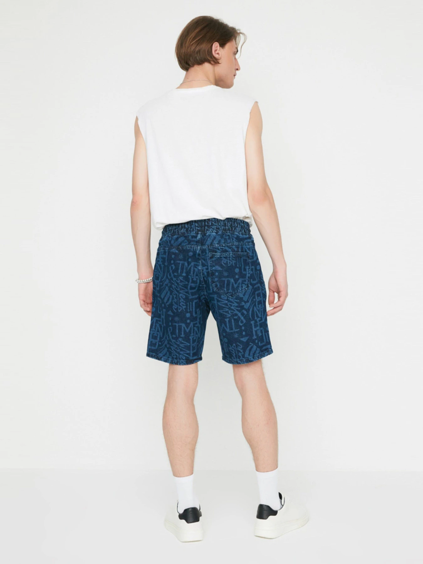 Шорты Trendyol модель TMNSS22SR0558/Lacivert Шорты Trendyol модель TMNSS22SR0558/Lacivert Фото