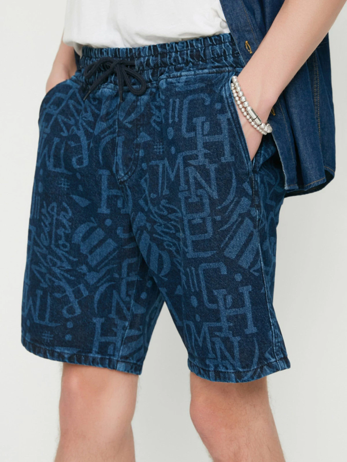 Шорты Trendyol модель TMNSS22SR0558/Lacivert Шорты Trendyol модель TMNSS22SR0558/Lacivert Фото