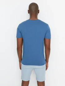 Футболки и поло Trendyol модель TMNSS22TS00015/Indigo Фото