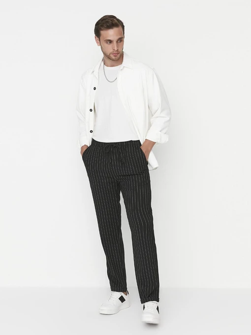 Штани Trendyol модель TMNAW21PL0108/Siyah Фото