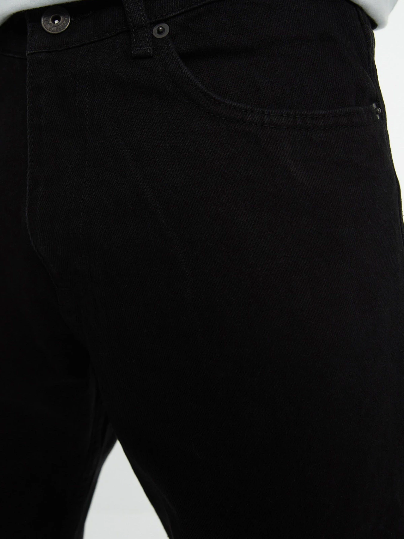 Джинсы Trendyol модель TMNSS21JE0058/Siyah Фото