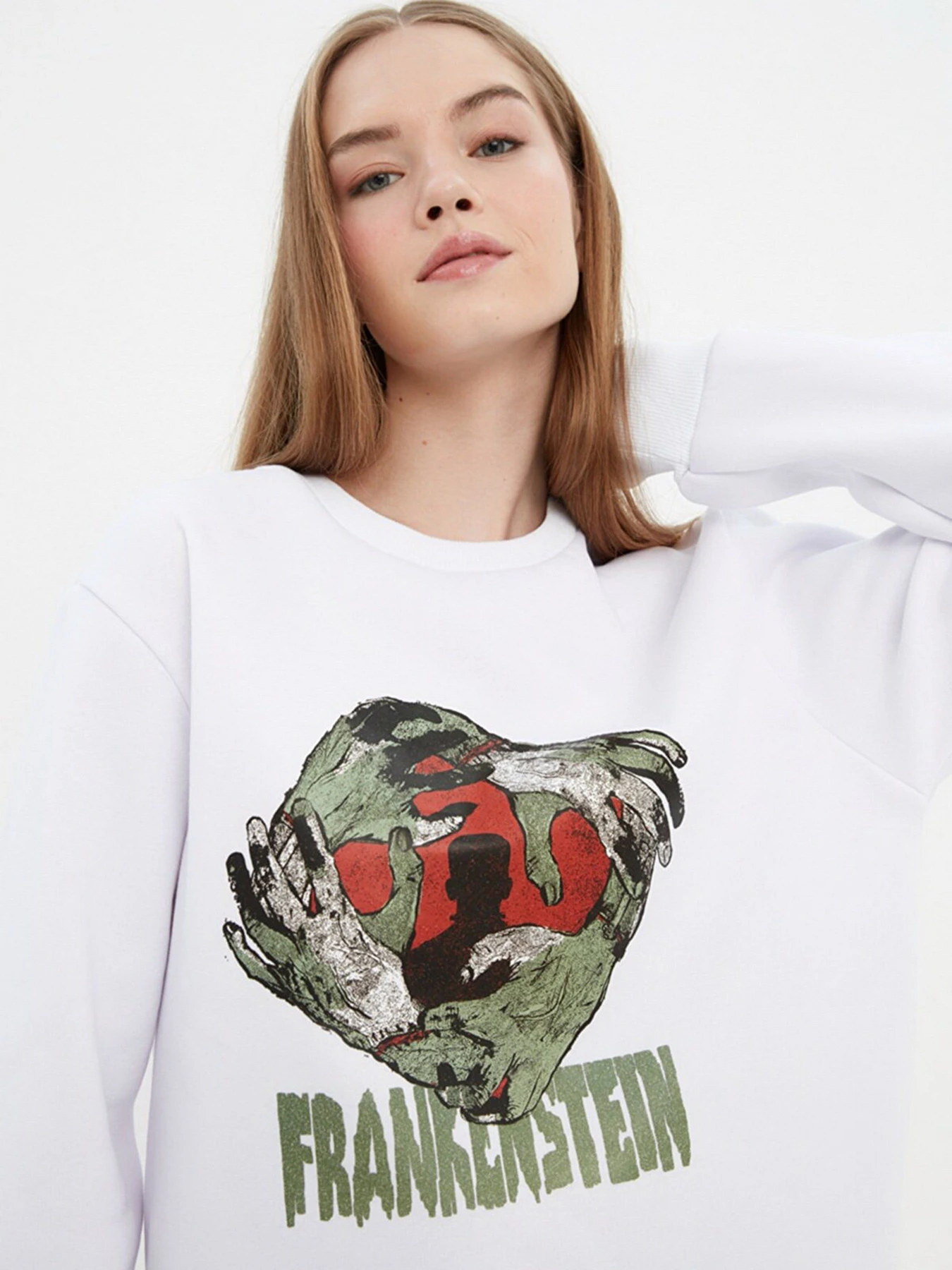 Худи и свитшоты Trendyol модель TMNAW22SW1718/Beyaz Худи и свитшоты Trendyol модель TMNAW22SW1718/Beyaz Фото