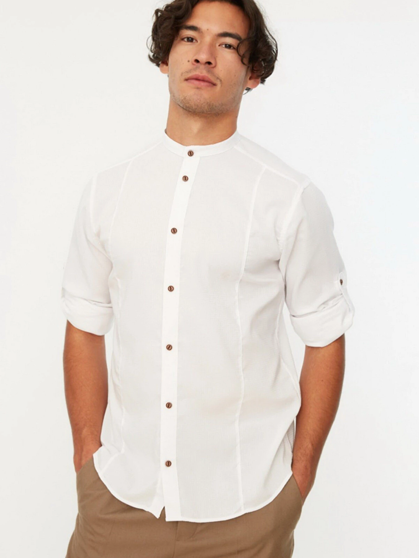 Рубашки Trendyol модель TMNSS20GO0121/Beyaz Рубашки Trendyol модель TMNSS20GO0121/Beyaz Фото