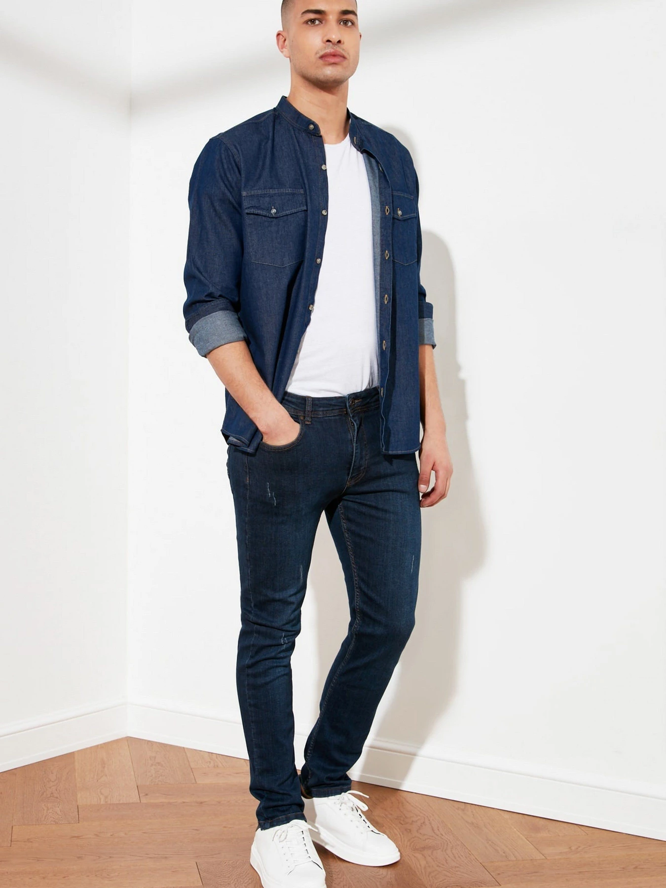 Джинси Trendyol Skinny модель TMNSS21JE0205/Indigo Фото