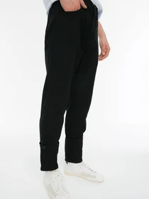 Джинсы Trendyol модель TMNSS22PL00003/Siyah Фото