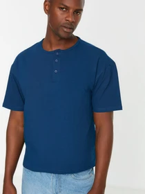 Футболки и поло Trendyol модель TMNSS22TS0311/Indigo Фото