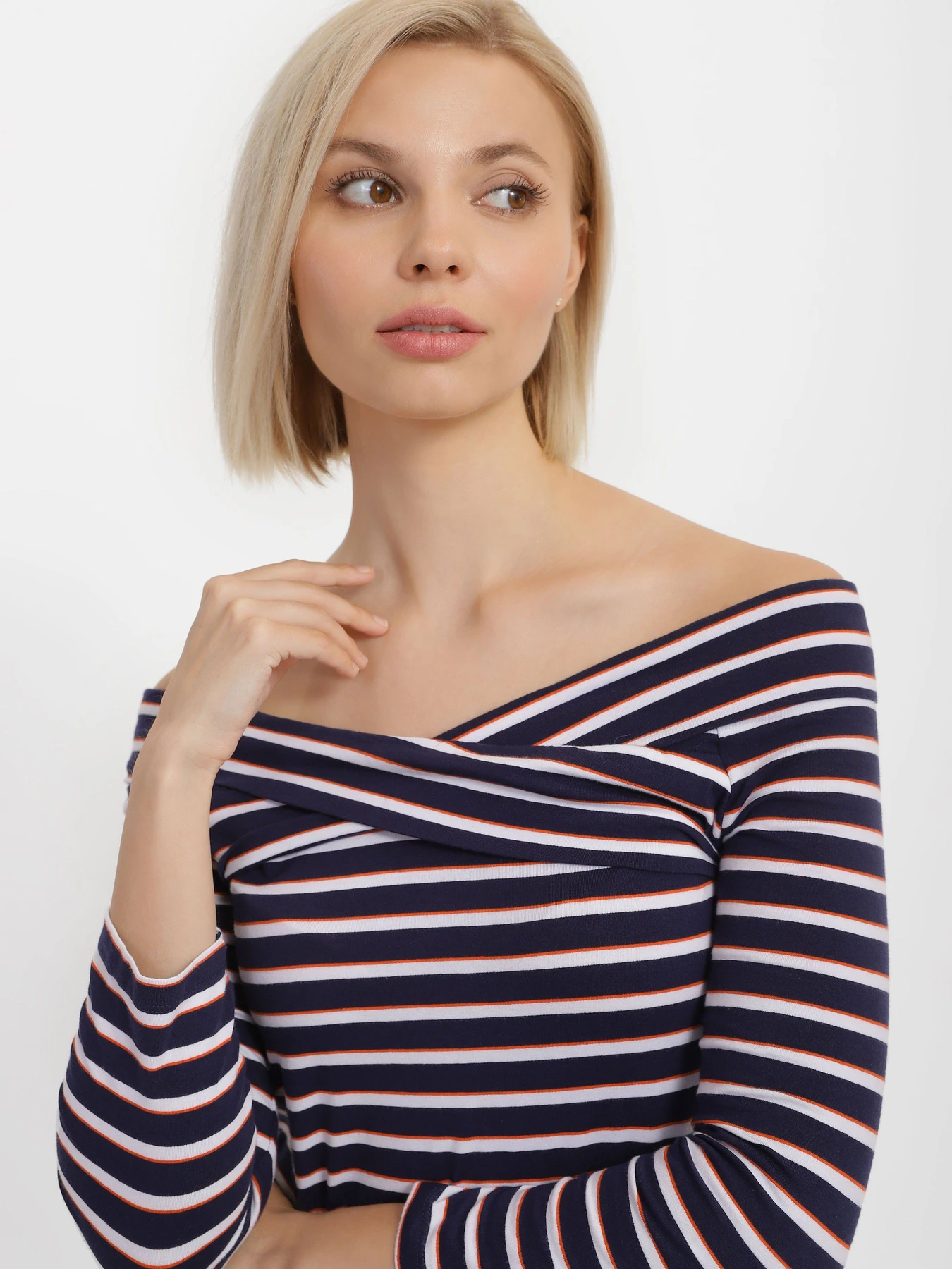 Худи и свитшоты Tom Tailor модель 1009075.XX.71_т.синій комб. Худи и свитшоты Tom Tailor модель 1009075.XX.71_т.синій комб. Фото