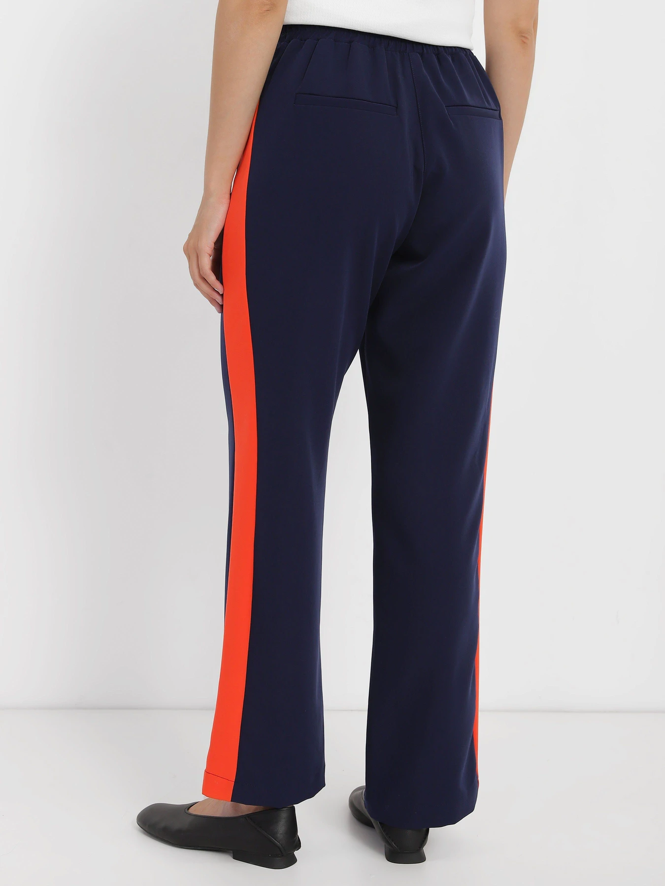 Брюки Tom Tailor модель 1009118.XX.71_т.синій з червоним Брюки Tom Tailor модель 1009118.XX.71_т.синій з червоним Фото