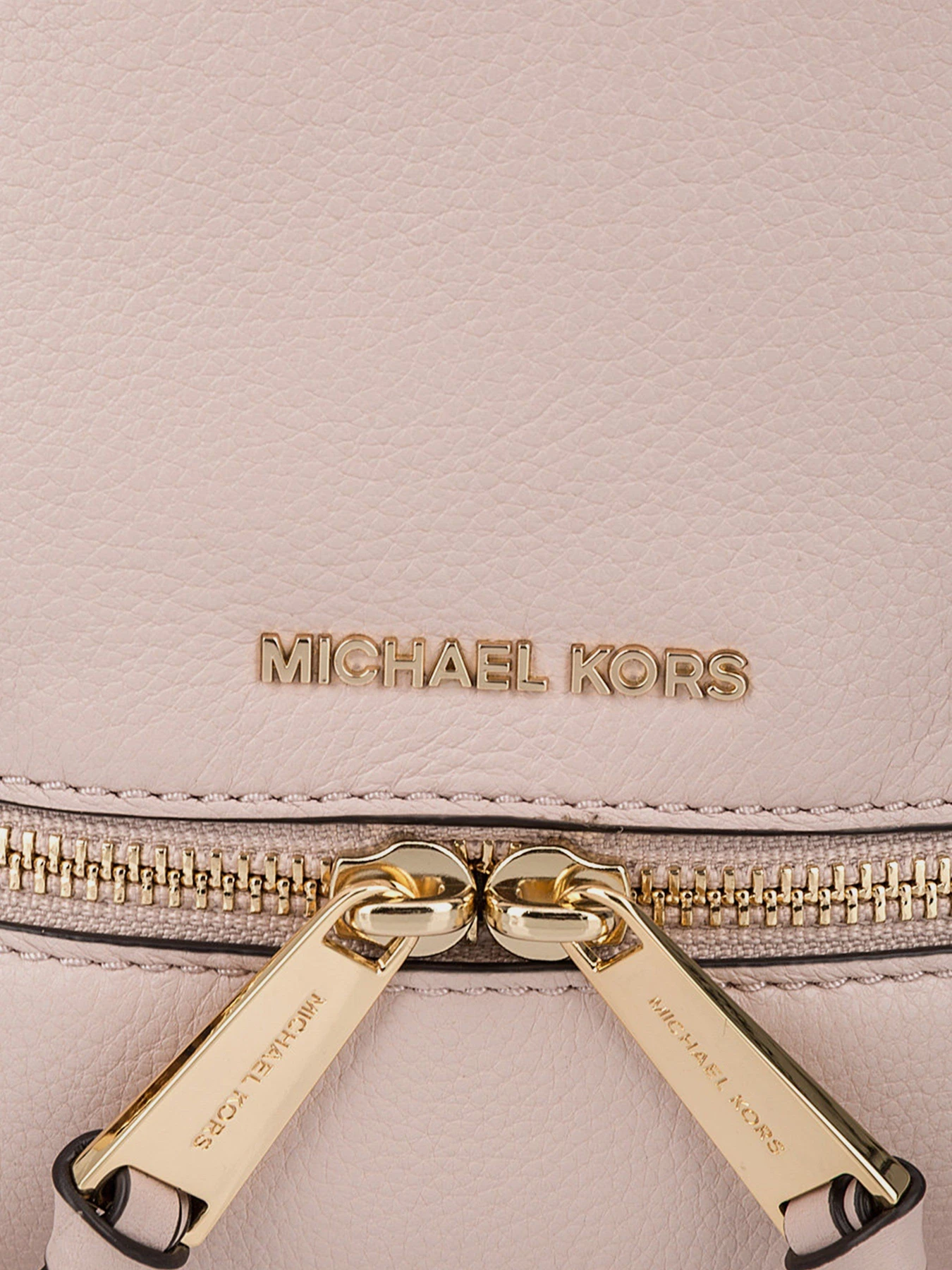 Рюкзаки Michael Kors модель 30T6GEZB1L_187 Рюкзаки Michael Kors модель 30T6GEZB1L_187 Фото