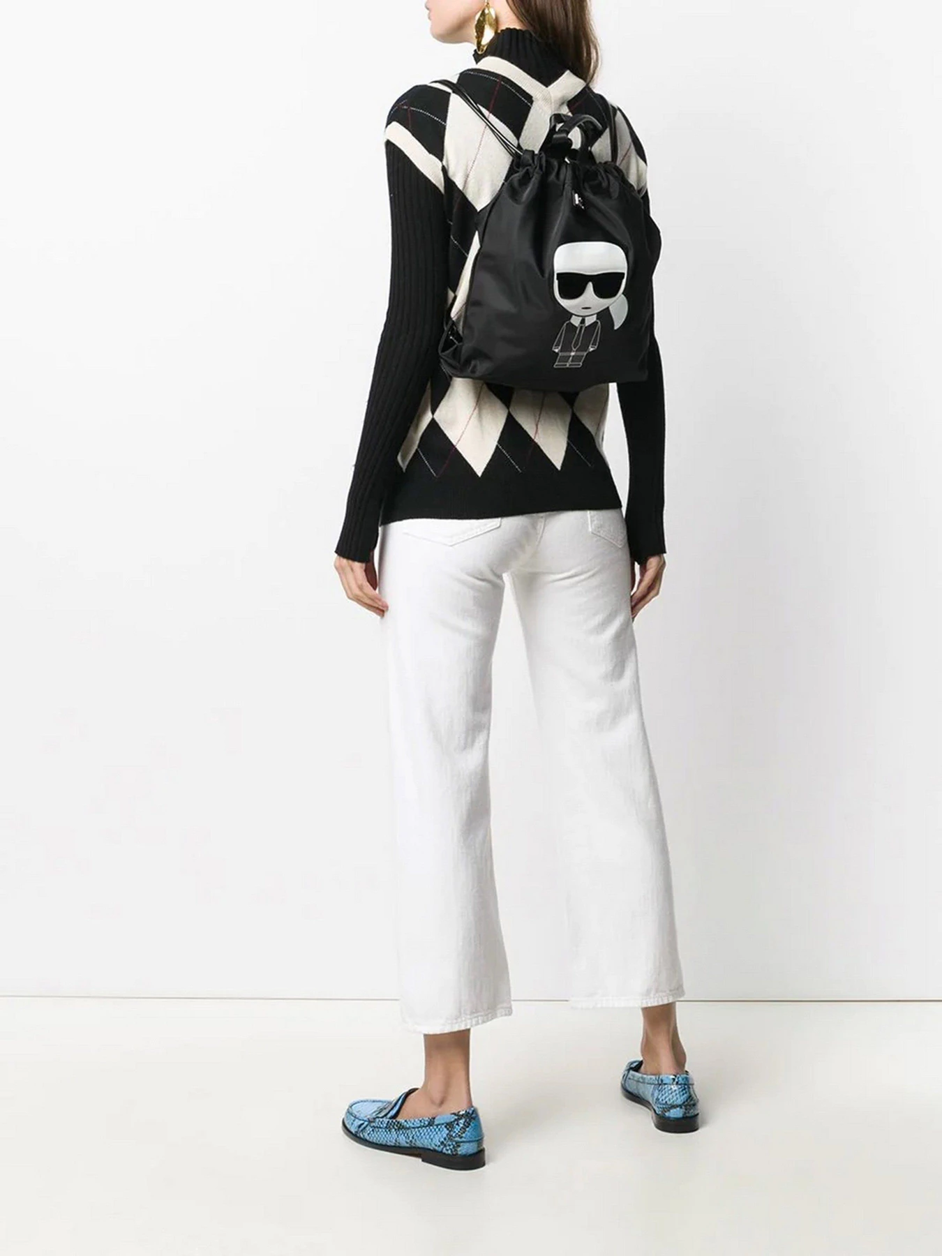 Рюкзаки Karl Lagerfeld модель 210W3188_999 Рюкзаки Karl Lagerfeld модель 210W3188_999 Фото