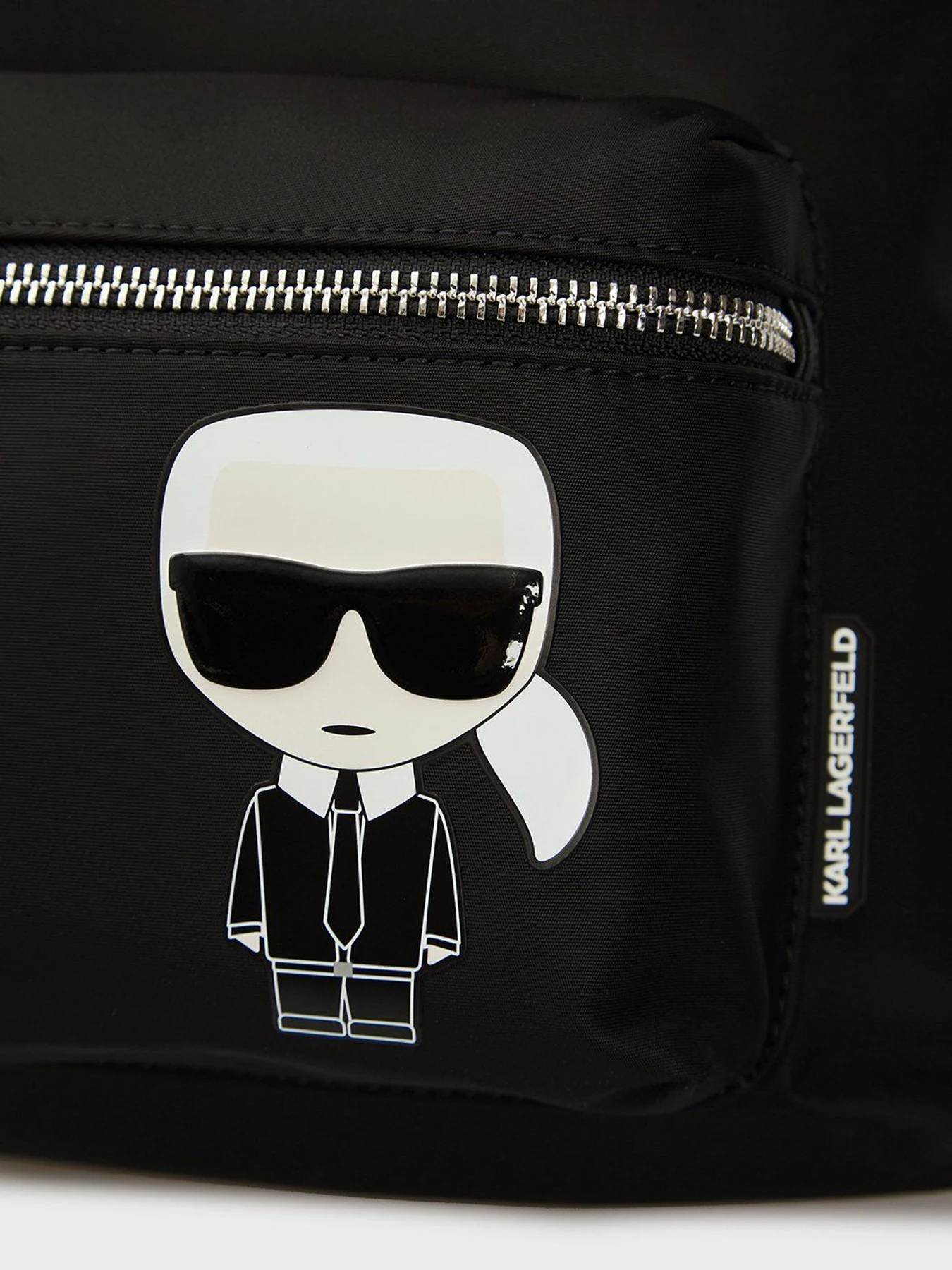 Рюкзаки Karl Lagerfeld модель 215W3048_999 Рюкзаки Karl Lagerfeld модель 215W3048_999 Фото