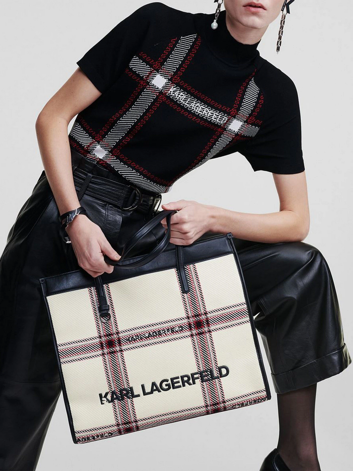 Сумки Karl Lagerfeld модель 220W3025_120 Фото
