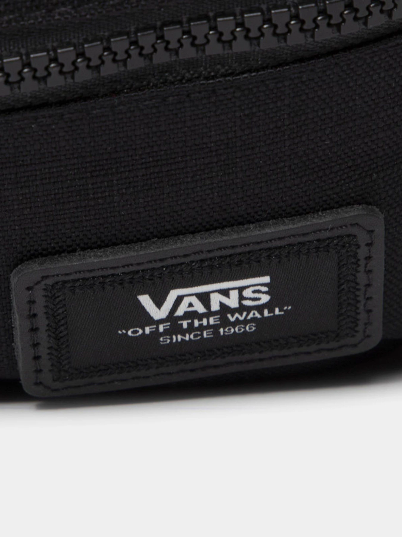 Сумки Vans Ward Cross модель VN0A2ZXX6ZC1 Сумки Vans Ward Cross модель VN0A2ZXX6ZC1 Фото