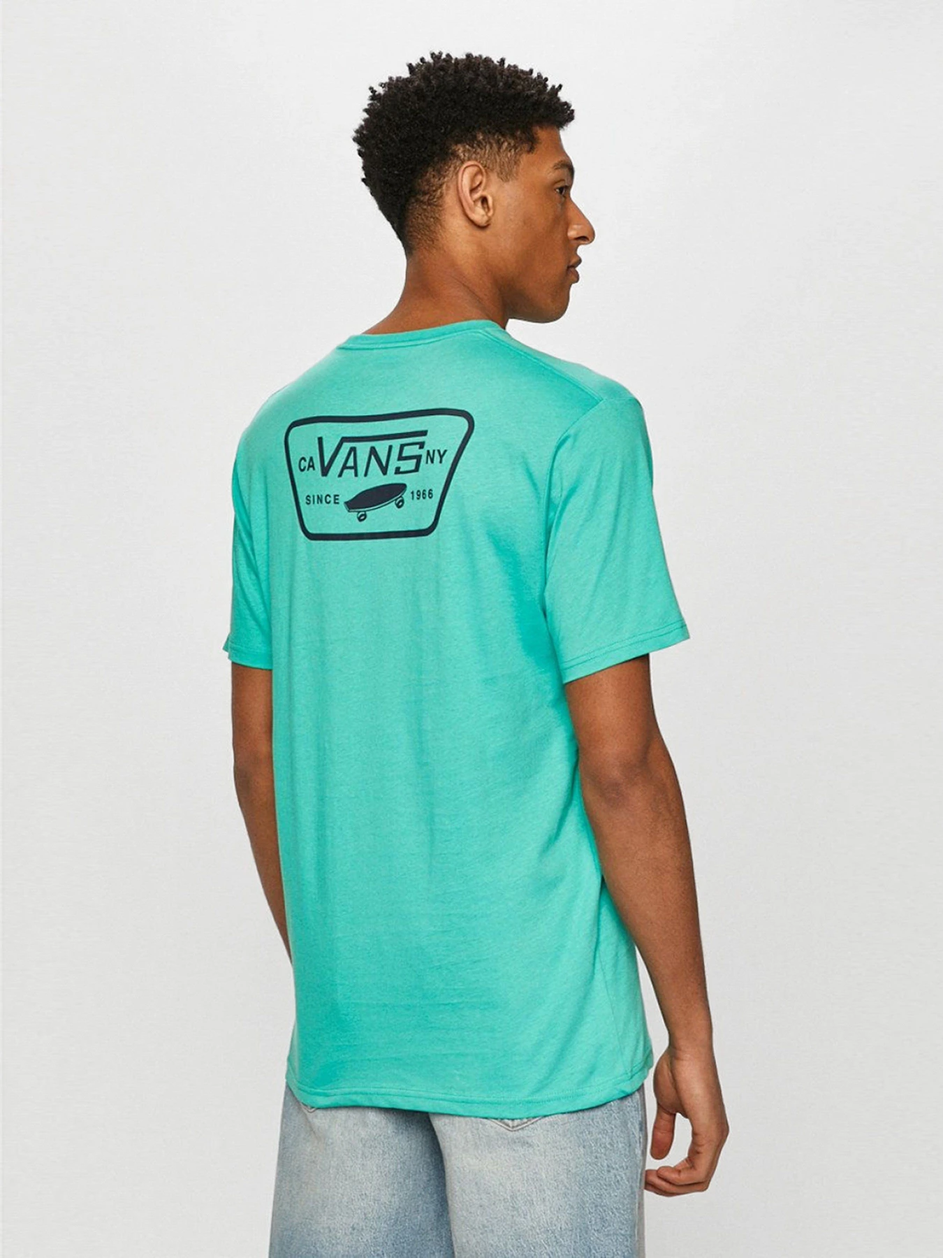 Футболки и поло Vans FULL PATCH BACK модель VN0A3H5KZ5T1 Футболки и поло Vans FULL PATCH BACK модель VN0A3H5KZ5T1 Фото