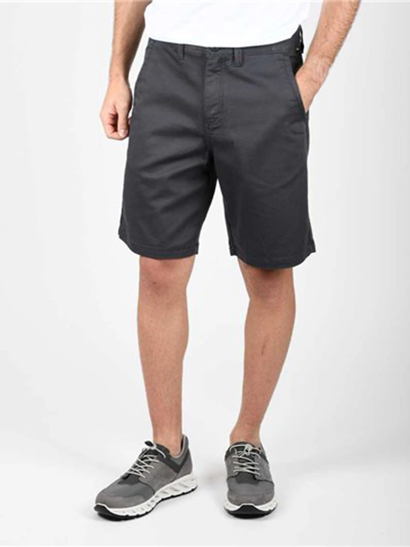 Шорты Vans Authentic Stretch модель VN0A5FEC1O71 Шорты Vans Authentic Stretch модель VN0A5FEC1O71 Фото