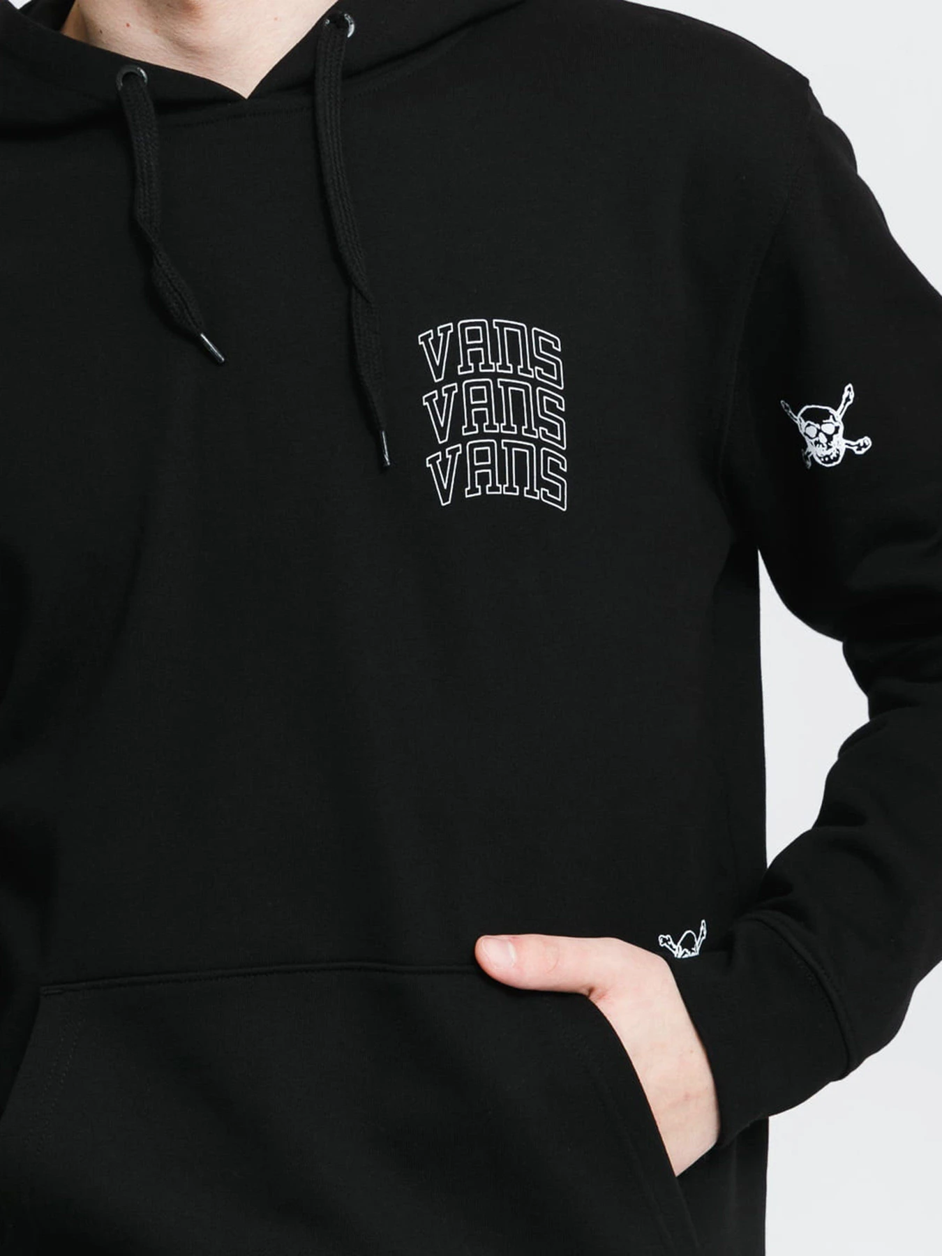 Худи и свитшоты Vans New Varsity модель VN0A54AFBLK1 Худи и свитшоты Vans New Varsity модель VN0A54AFBLK1 Фото