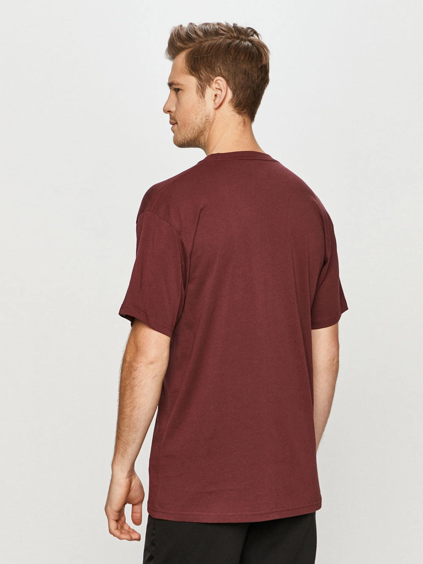 Футболки и поло Vans Left Chest Logo модель VN0A3CZEK1O1 Футболки и поло Vans Left Chest Logo модель VN0A3CZEK1O1 Фото