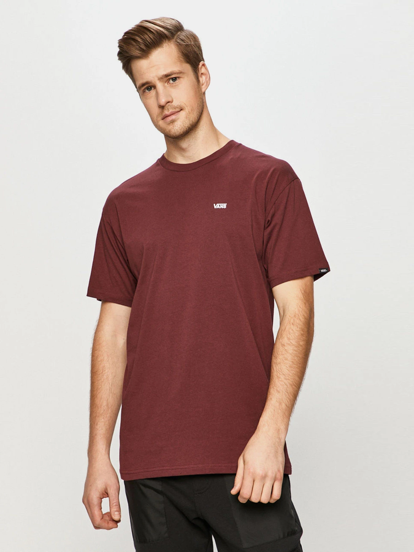 Футболки и поло Vans Left Chest Logo модель VN0A3CZEK1O1 Футболки и поло Vans Left Chest Logo модель VN0A3CZEK1O1 Фото