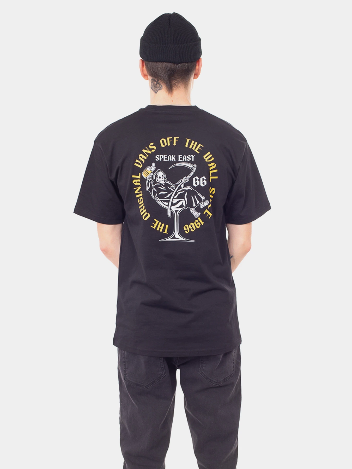 Футболки и поло Vans Speak Easy модель VN0A54CWBLK1 Футболки и поло Vans Speak Easy модель VN0A54CWBLK1 Фото