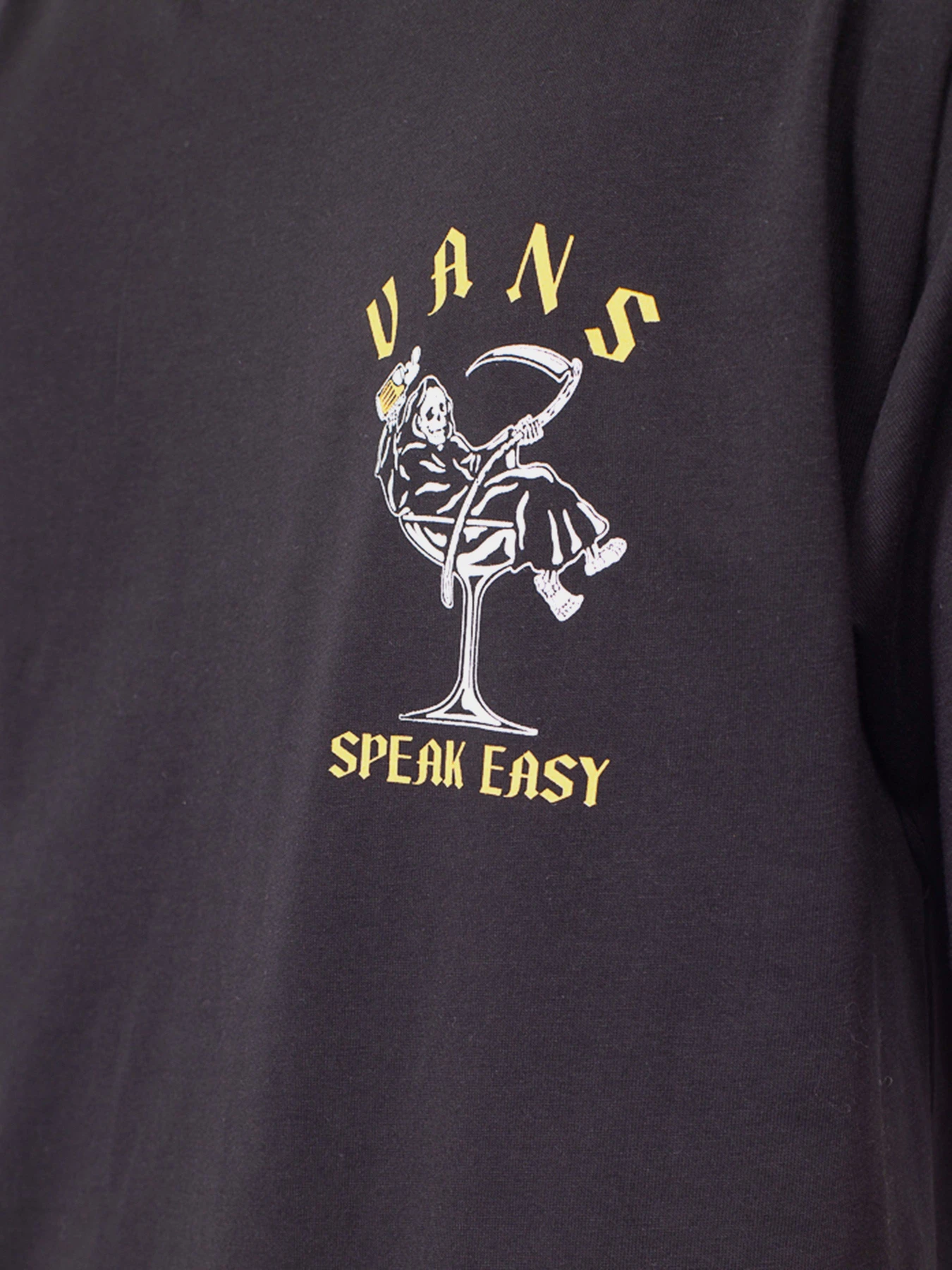 Футболки и поло Vans Speak Easy модель VN0A54CWBLK1 Футболки и поло Vans Speak Easy модель VN0A54CWBLK1 Фото