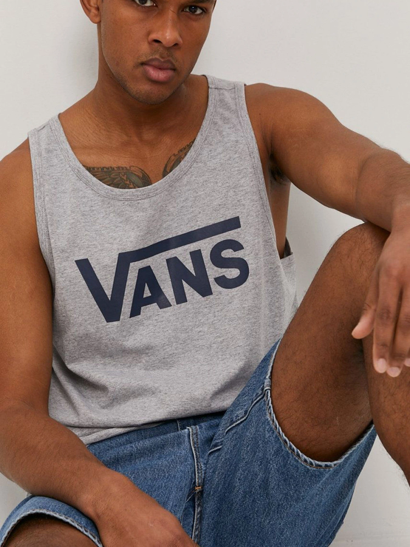 Одежда для дома и сна Vans Classic модель VN000Y8VATH1 Одежда для дома и сна Vans Classic модель VN000Y8VATH1 Фото