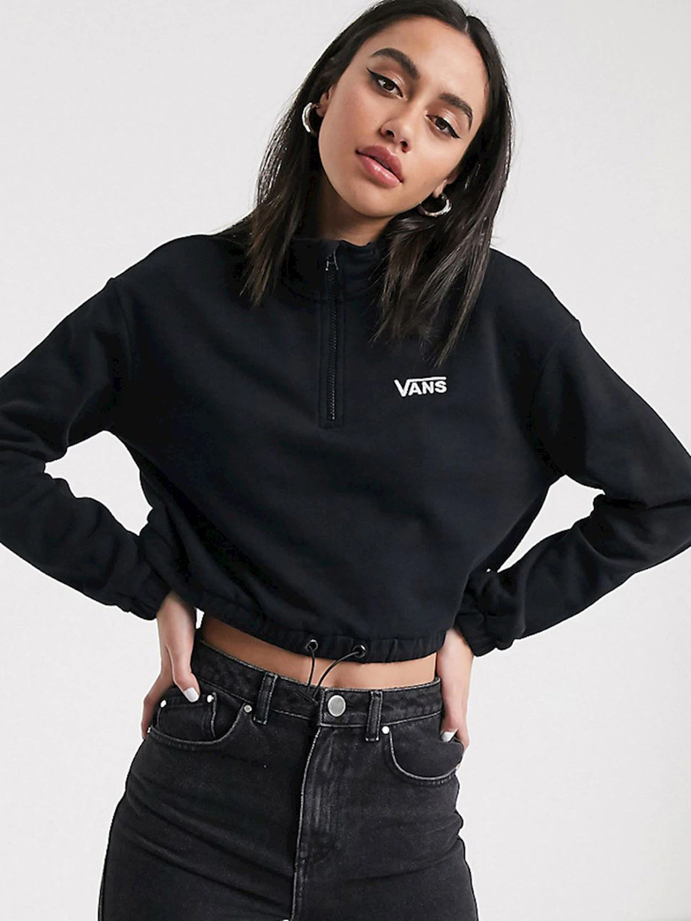 Худі та світшоти Vans Left Chest Half Zip модель VN0A4R97BLK1 Худі та світшоти Vans Left Chest Half Zip модель VN0A4R97BLK1 Фото