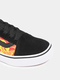 Кеды Vans FLAME CAMO COMFYCUSH OLD SKOOL модель VN0A4UHA31O1 Фото