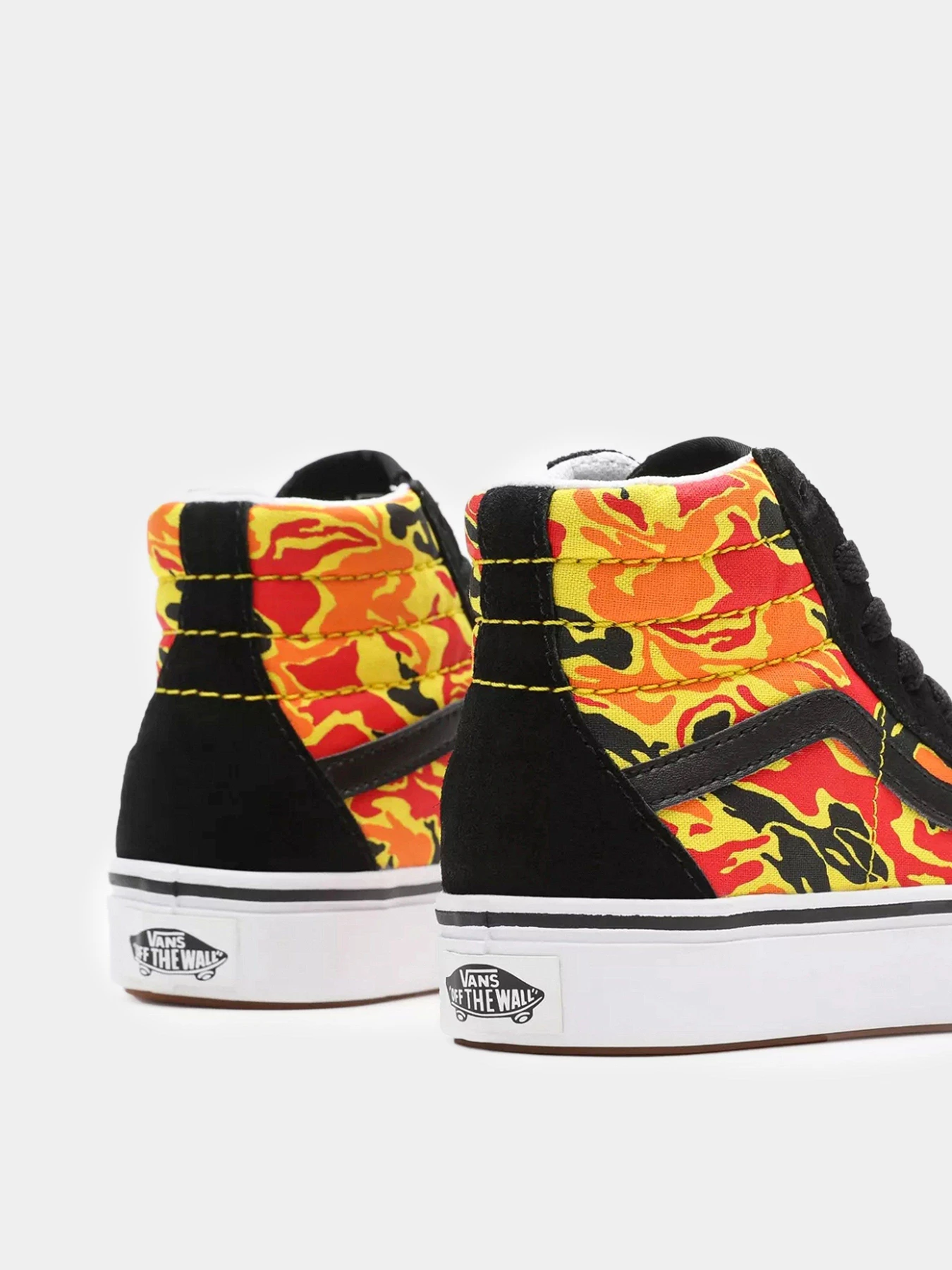 Кеды Vans FLAME CAMO COMFYCUSH SK8-HI модель VN0A4UVX31O1 Кеды Vans FLAME CAMO COMFYCUSH SK8-HI модель VN0A4UVX31O1 Фото