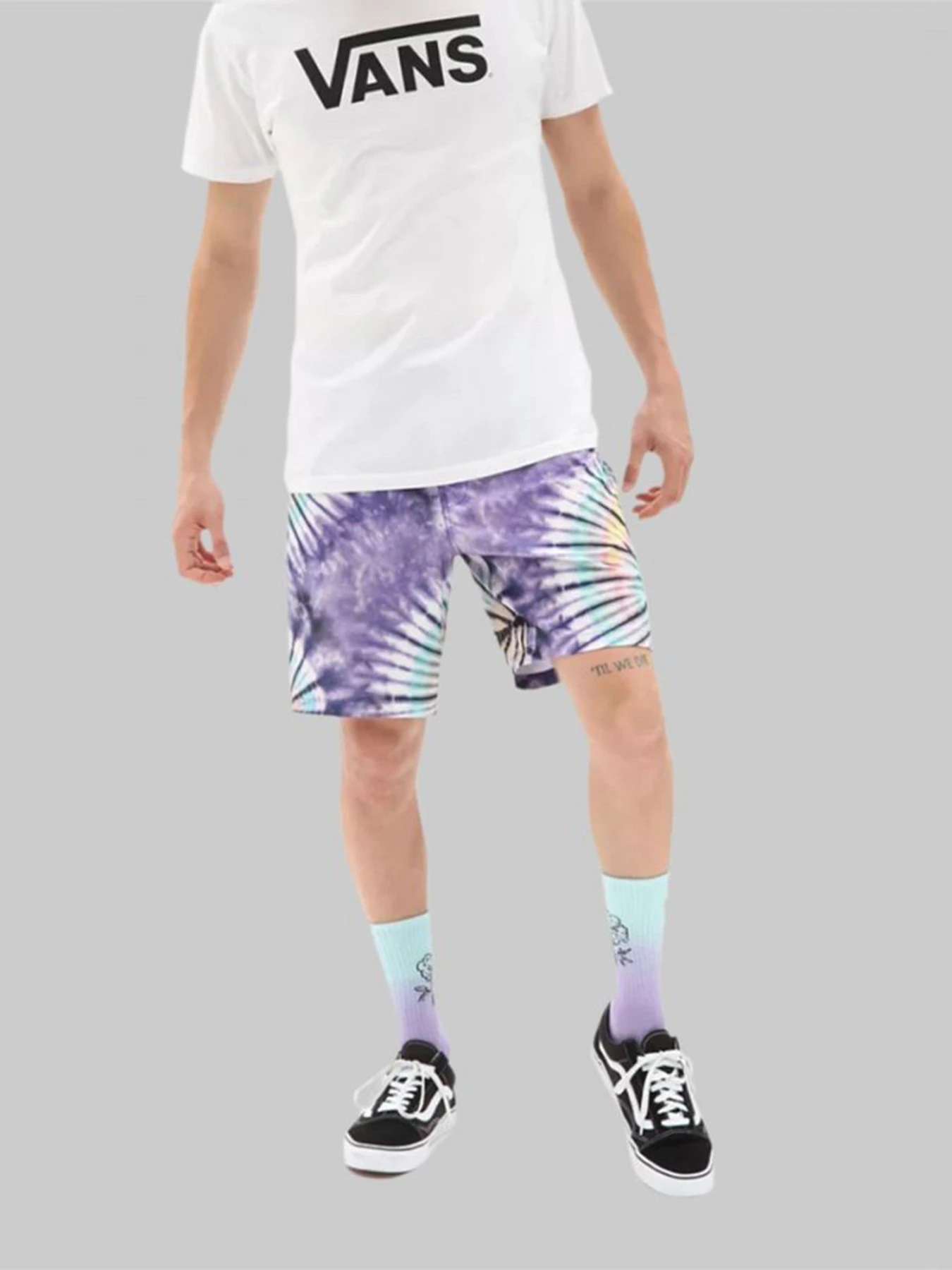 Шорты Vans модель VN0A54EKZ7E1 Шорты Vans модель VN0A54EKZ7E1 Фото