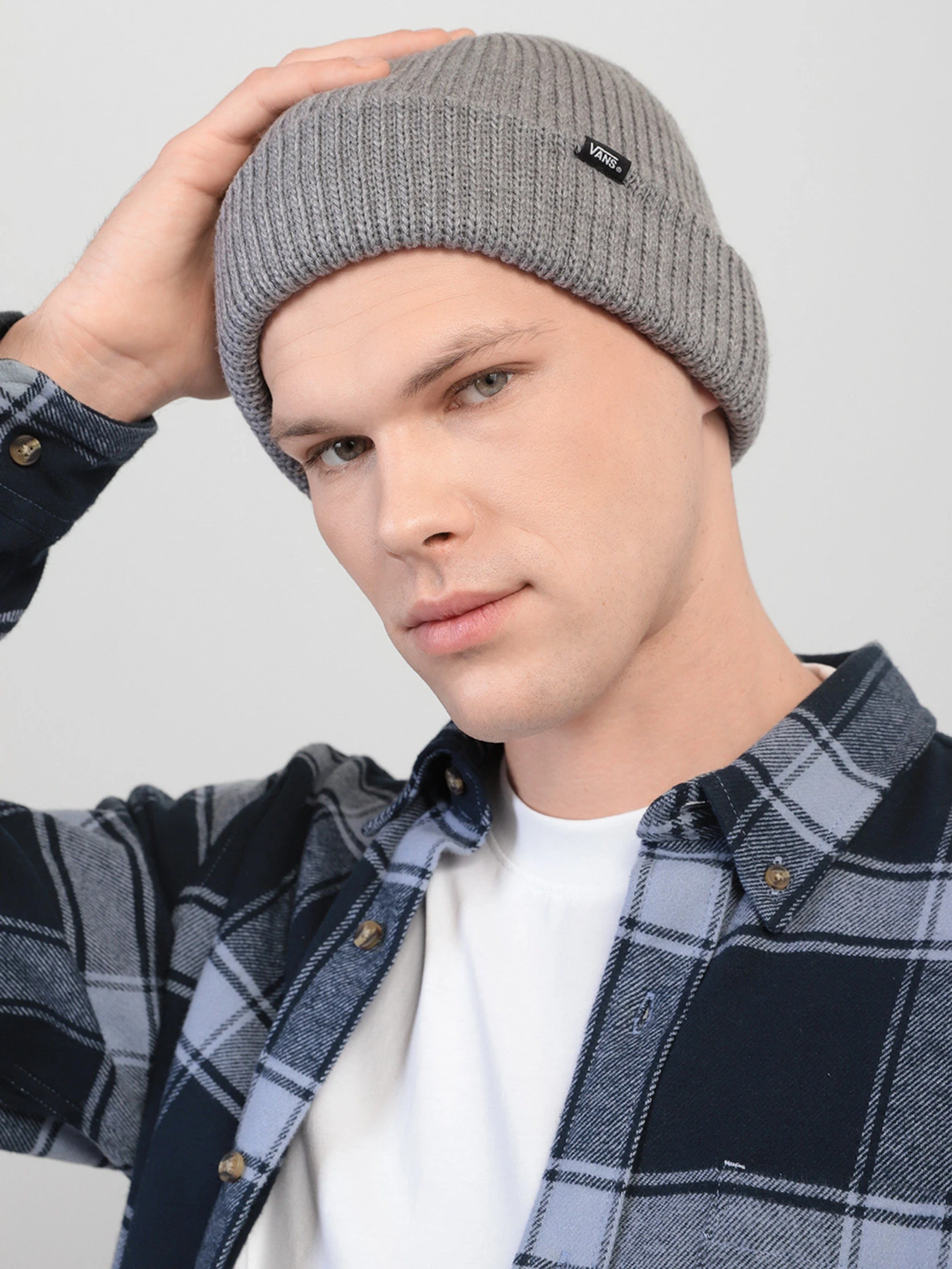 Шапки та кепки Vans Core Basics Beanie модель VN000K9YHTG1 Шапки та кепки Vans Core Basics Beanie модель VN000K9YHTG1 Фото