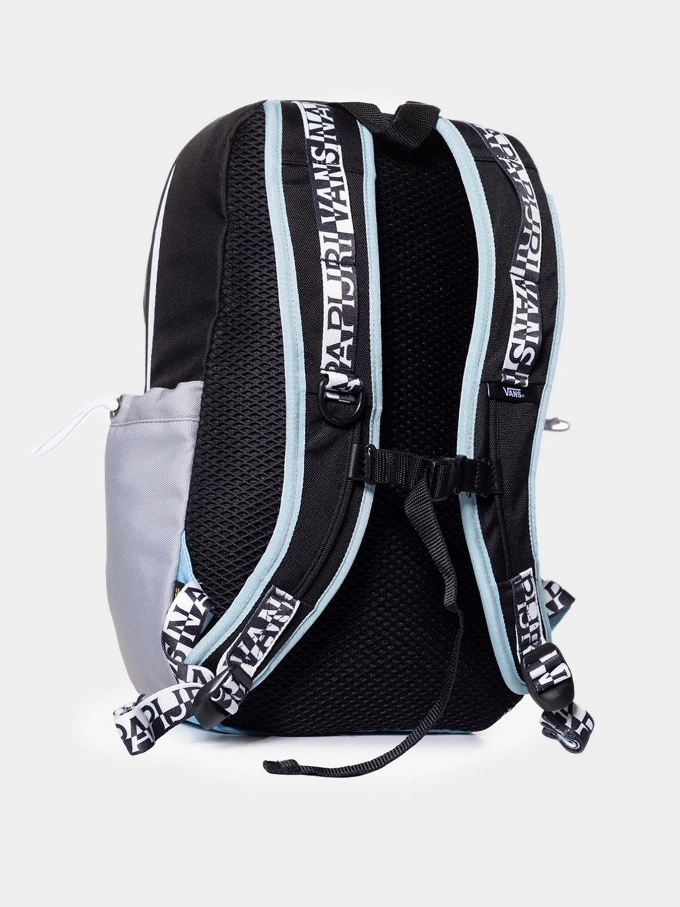 Рюкзаки Vans х Napapijri модель VN0A53WYBLK1 Рюкзаки Vans х Napapijri модель VN0A53WYBLK1 Фото