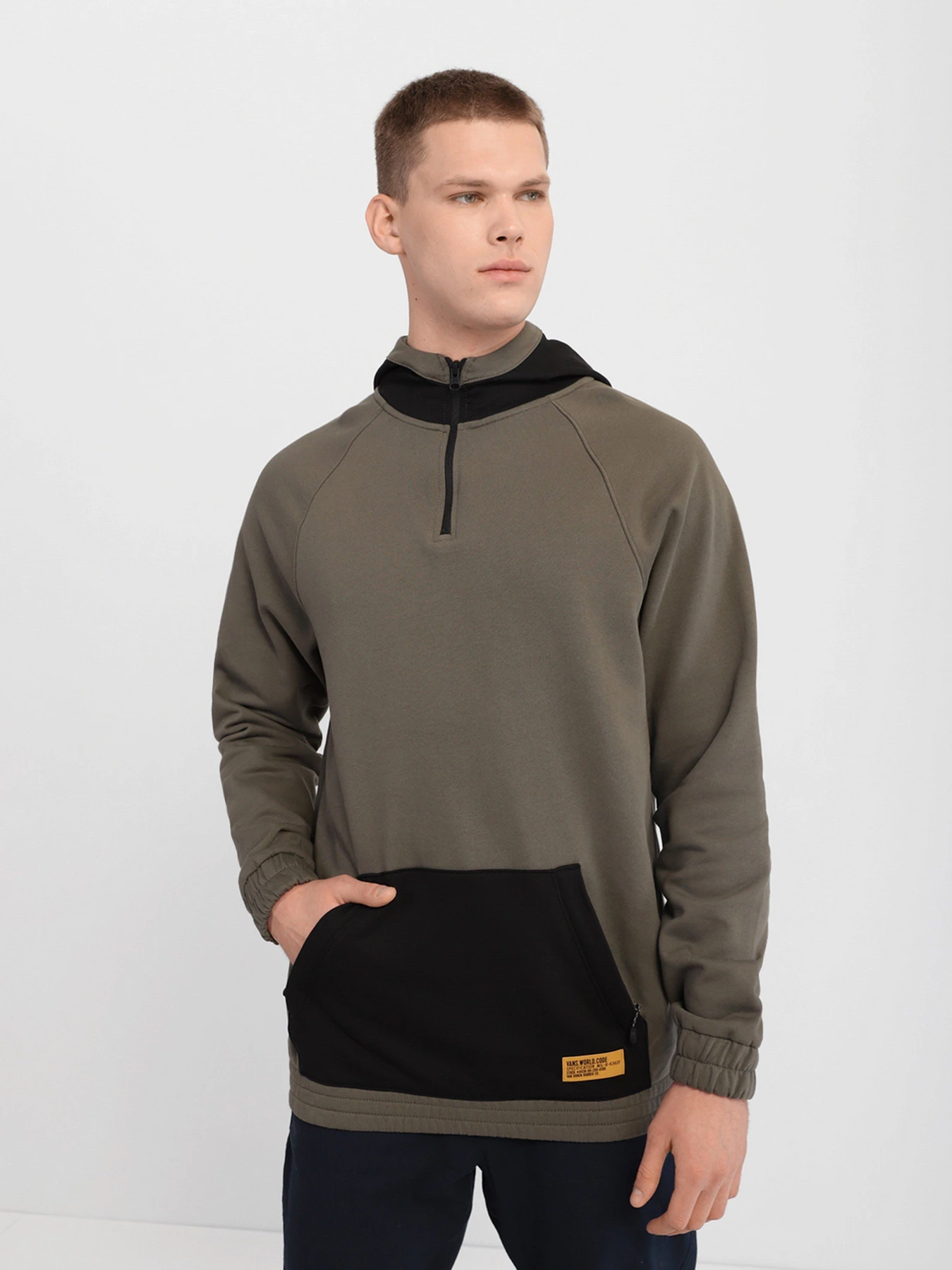 Худі та світшоти Vans World Code Quarter Zip модель VN0A5KDZKCZ1 Худі та світшоти Vans World Code Quarter Zip модель VN0A5KDZKCZ1 Фото