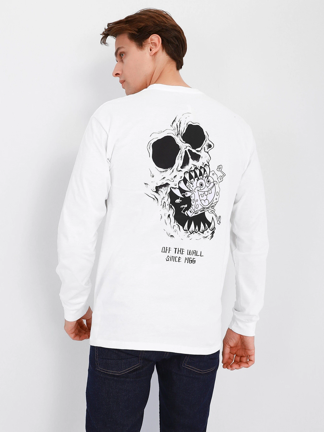 Худи и свитшоты Vans x SpongeBob Skull LS модель VN0A5KCUZAU1 Фото