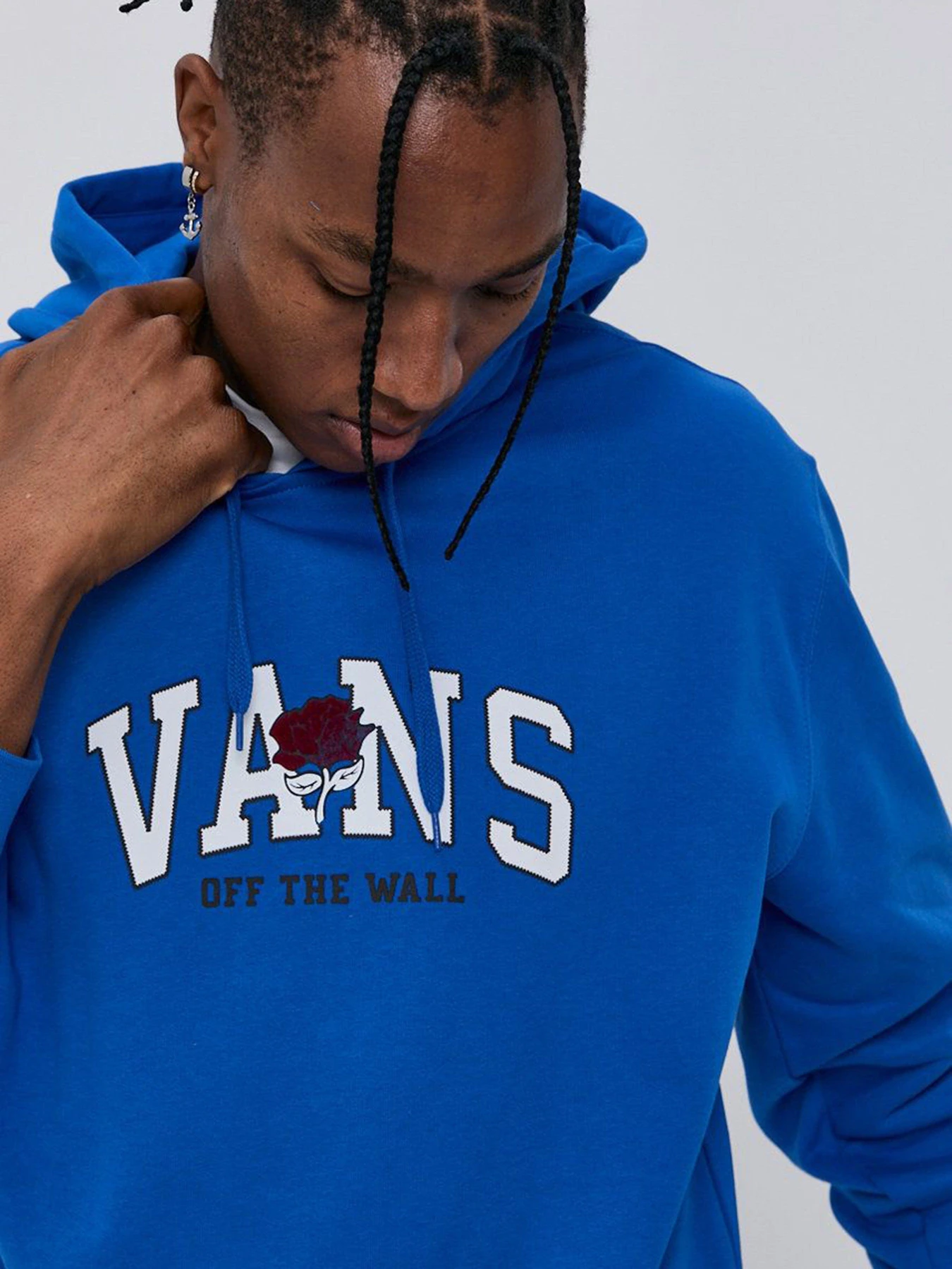 Худи и свитшоты Vans Champs Po модель VN0A5KE25XT1 Худи и свитшоты Vans Champs Po модель VN0A5KE25XT1 Фото