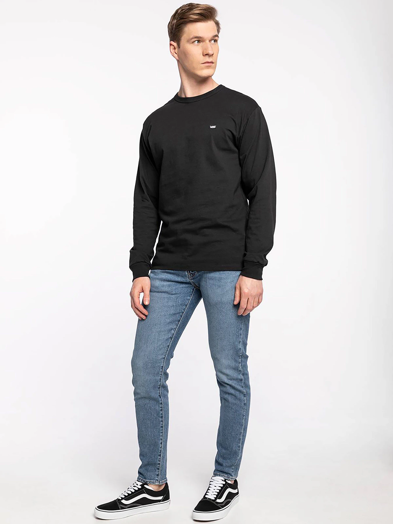 Худи и свитшоты Vans Off The Wall Classic модель VN0A4TURBLK1 Фото