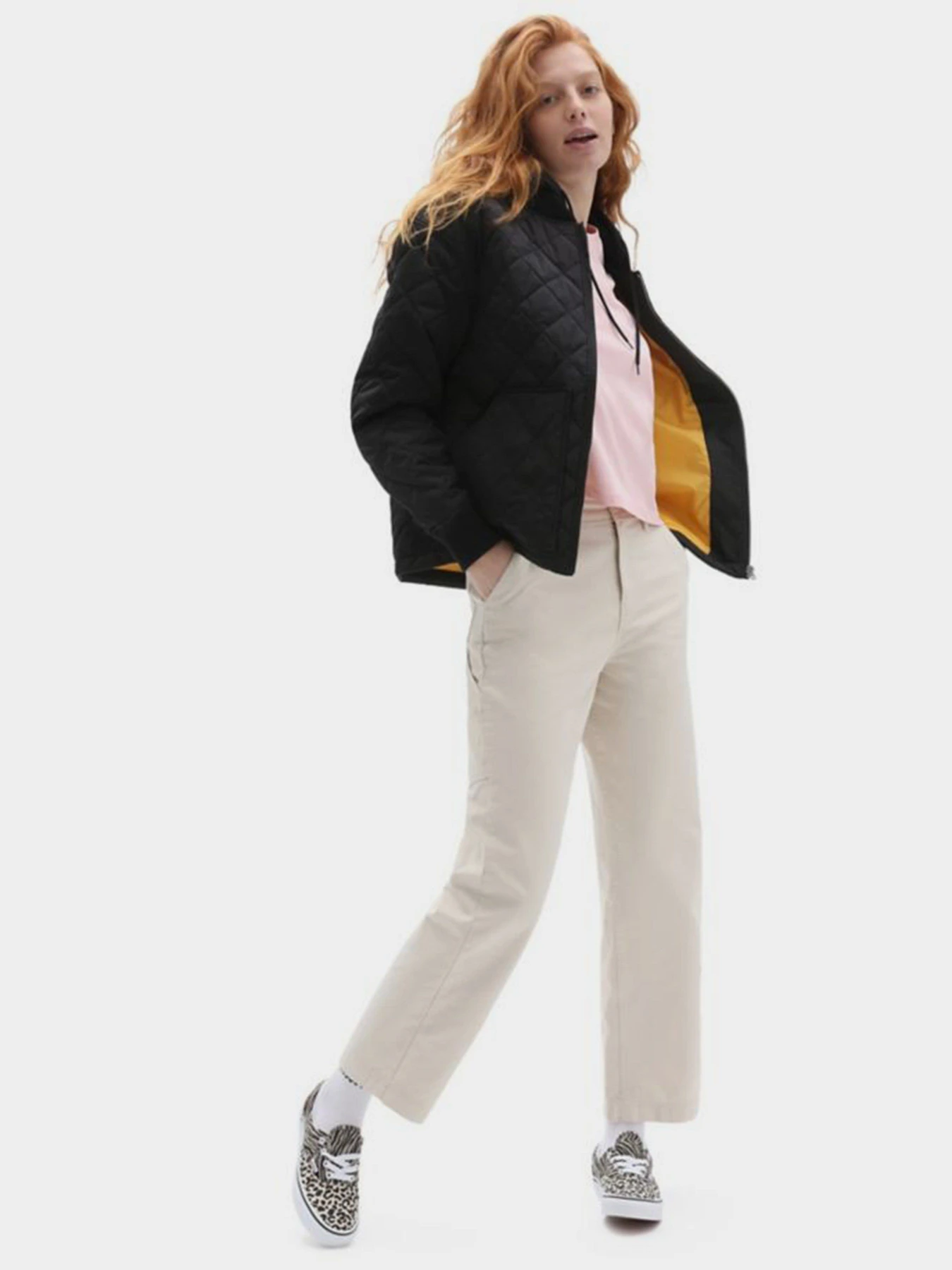 Куртки и дубленки Vans Boom Boom 66 Hood Bomber модель VN0A5JH1BLK1 Куртки и дубленки Vans Boom Boom 66 Hood Bomber модель VN0A5JH1BLK1 Фото