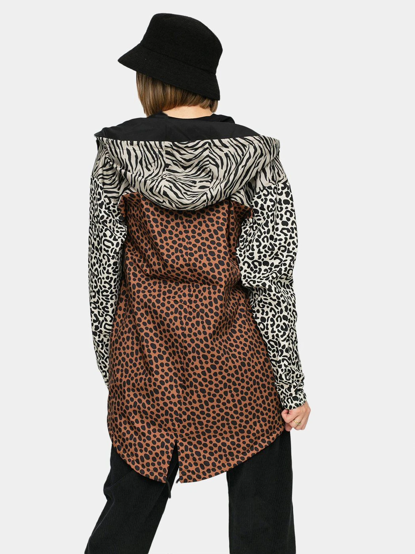 Куртки и дубленки Vans Mercy Reversible модель VN0A34FMZ0G1 Куртки и дубленки Vans Mercy Reversible модель VN0A34FMZ0G1 Фото