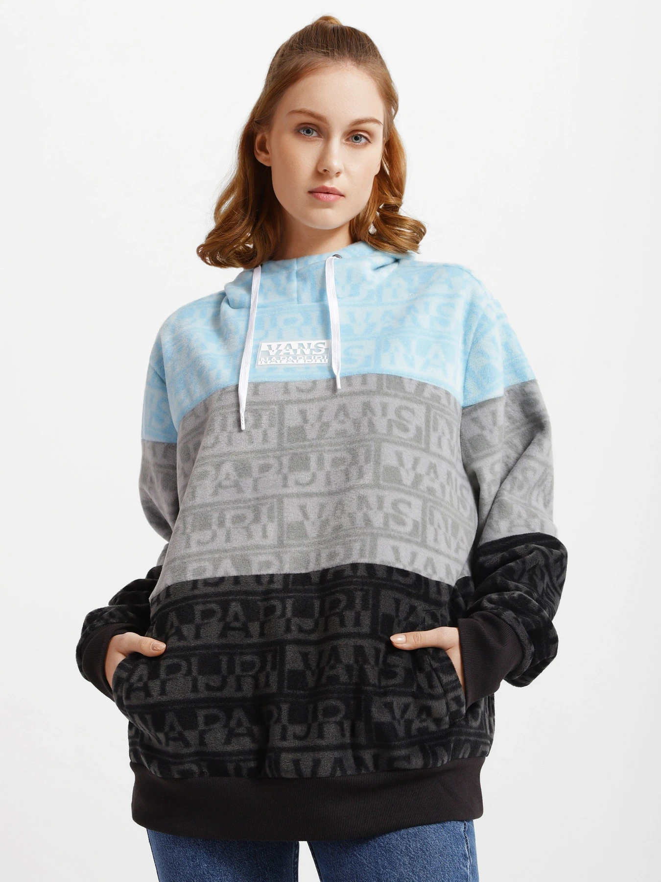 Худі та світшоти Vans X NAPAPIJRI FLEECE модель VN0A53WWBLK1 Худі та світшоти Vans X NAPAPIJRI FLEECE модель VN0A53WWBLK1 Фото