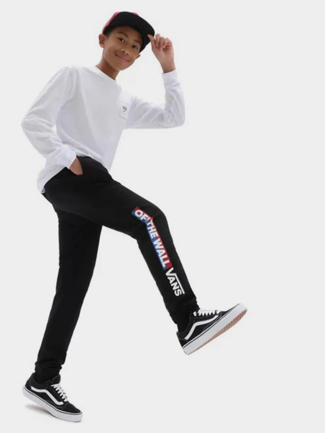 Штани Vans Easy Logo Fleece Pant модель VN0A5FMZBLK1 Фото