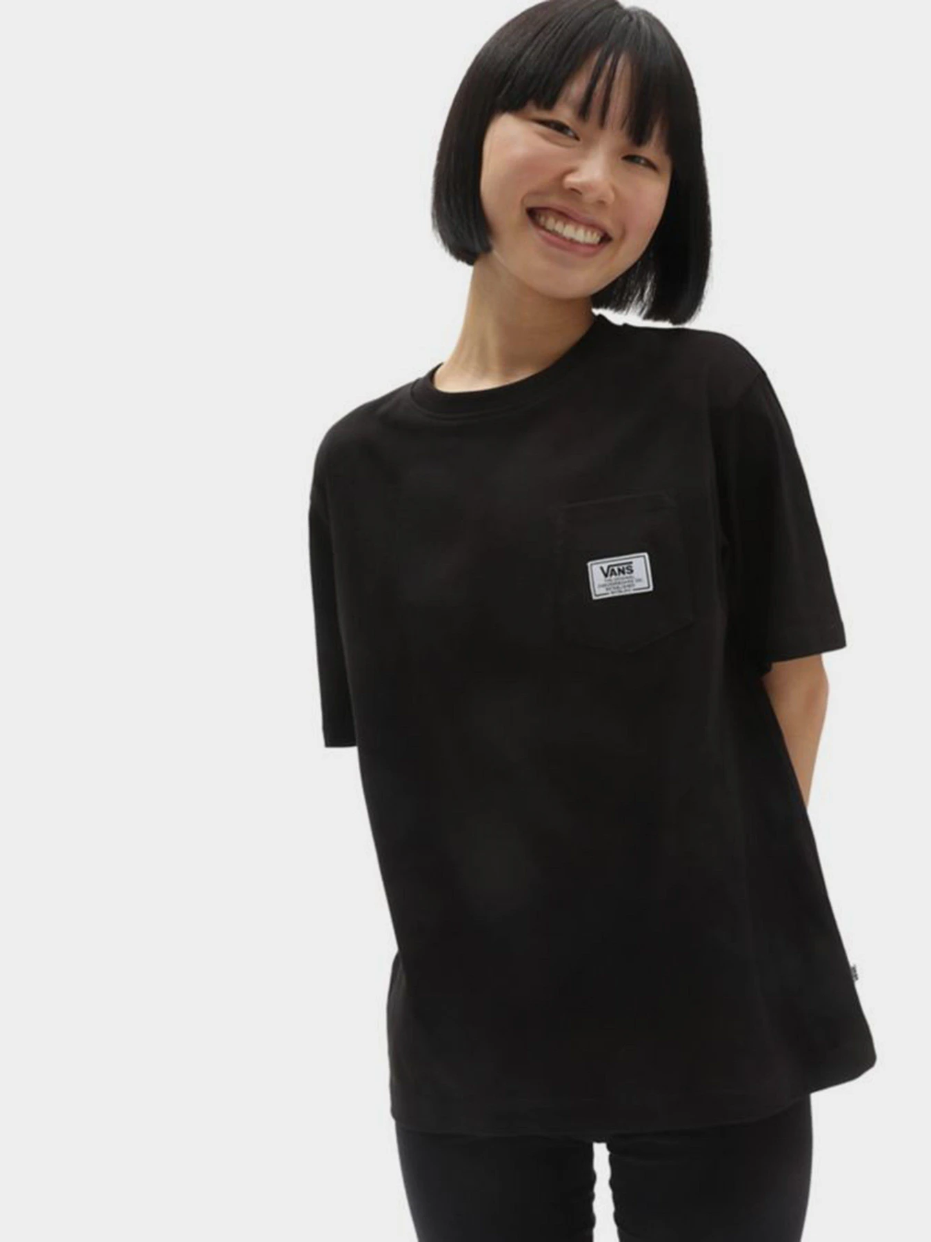 Футболки і поло Vans Classic Patch Pocket модель VN0A5I8FBLK1 Футболки і поло Vans Classic Patch Pocket модель VN0A5I8FBLK1 Фото