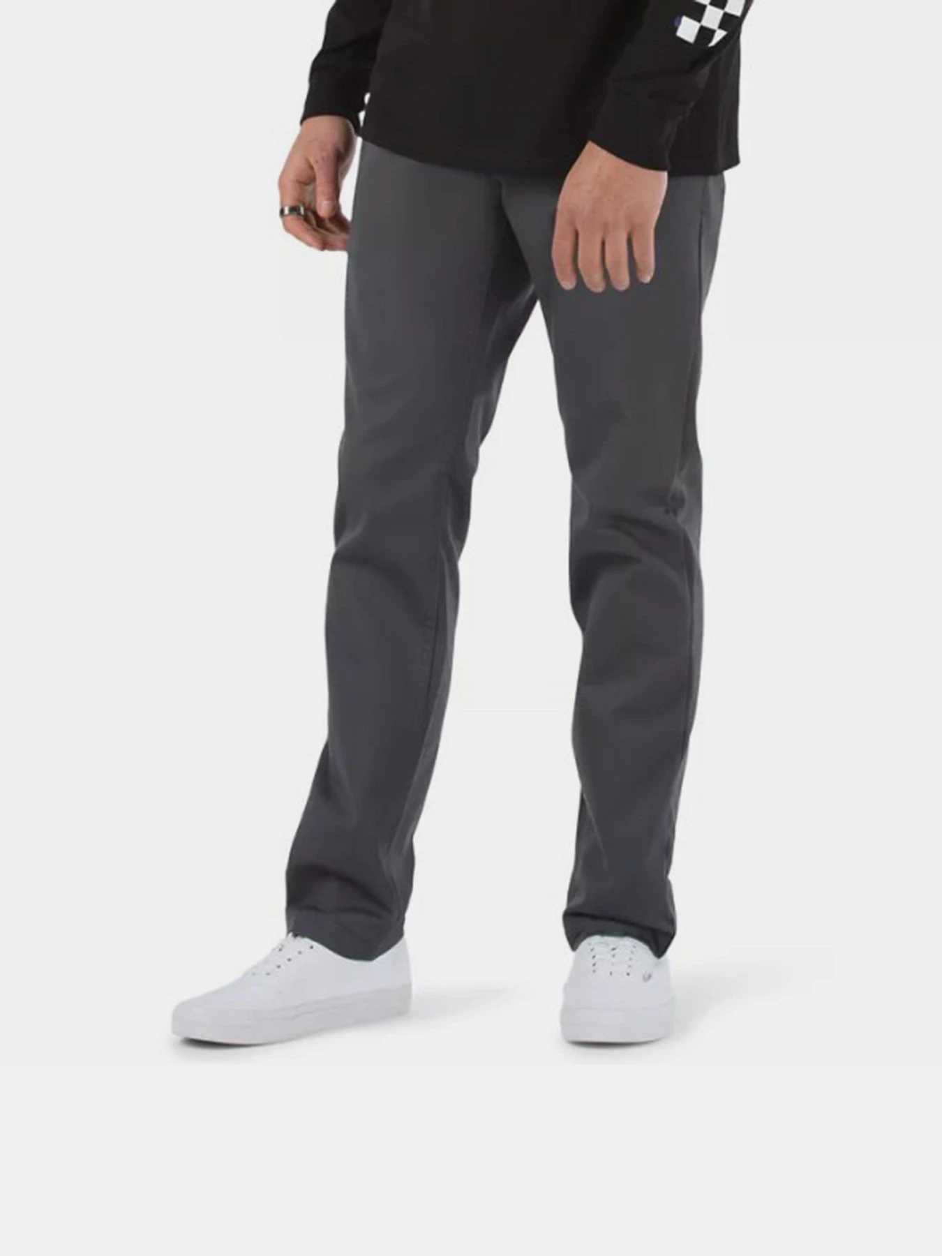 Брюки Vans Authentic Chino модель VN0A5FJ71O71 Брюки Vans Authentic Chino модель VN0A5FJ71O71 Фото