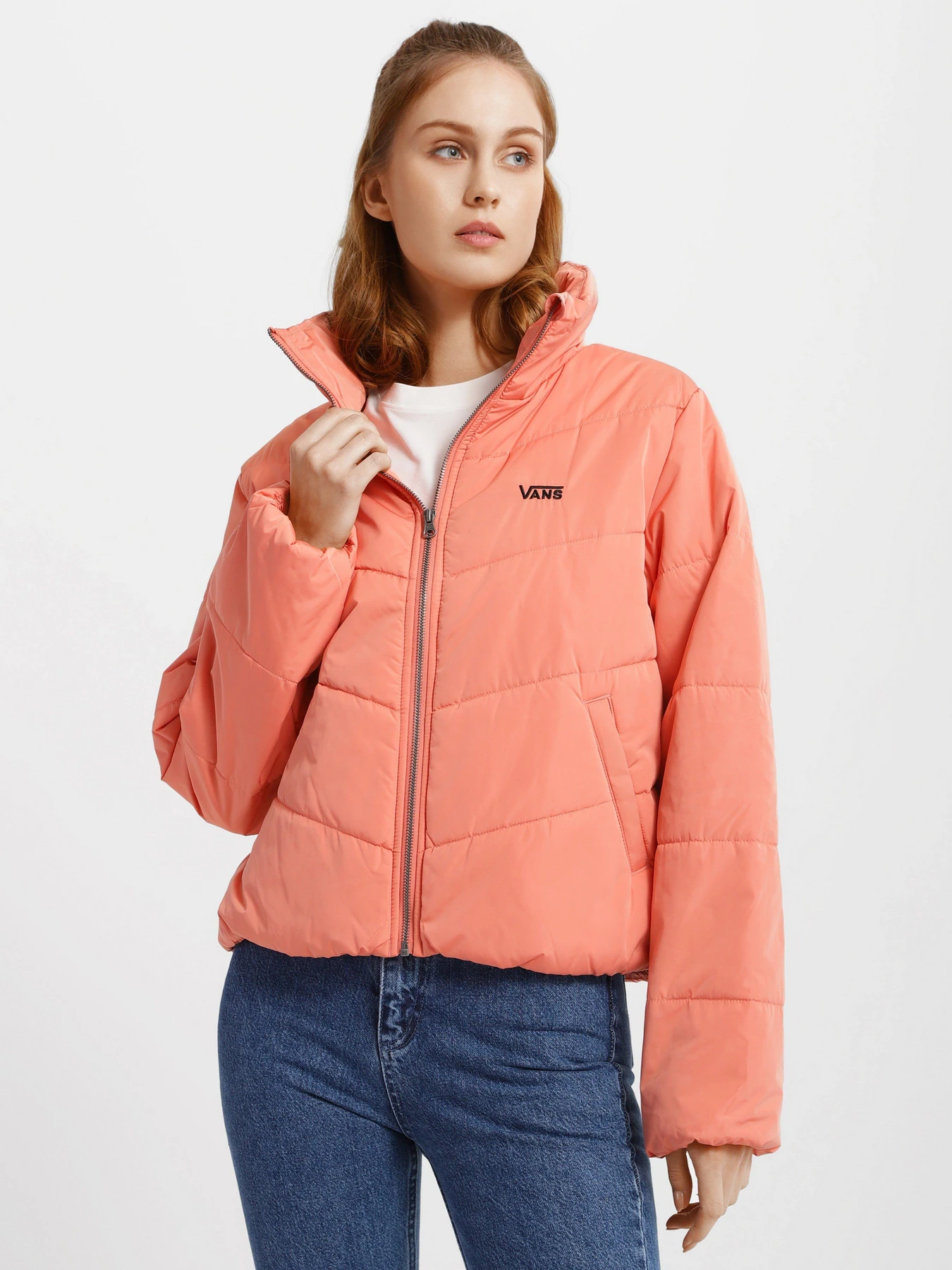 Куртки и дубленки Vans Foundry V Puffer MTE модель VN0A4V8MYZO1 Куртки и дубленки Vans Foundry V Puffer MTE модель VN0A4V8MYZO1 Фото
